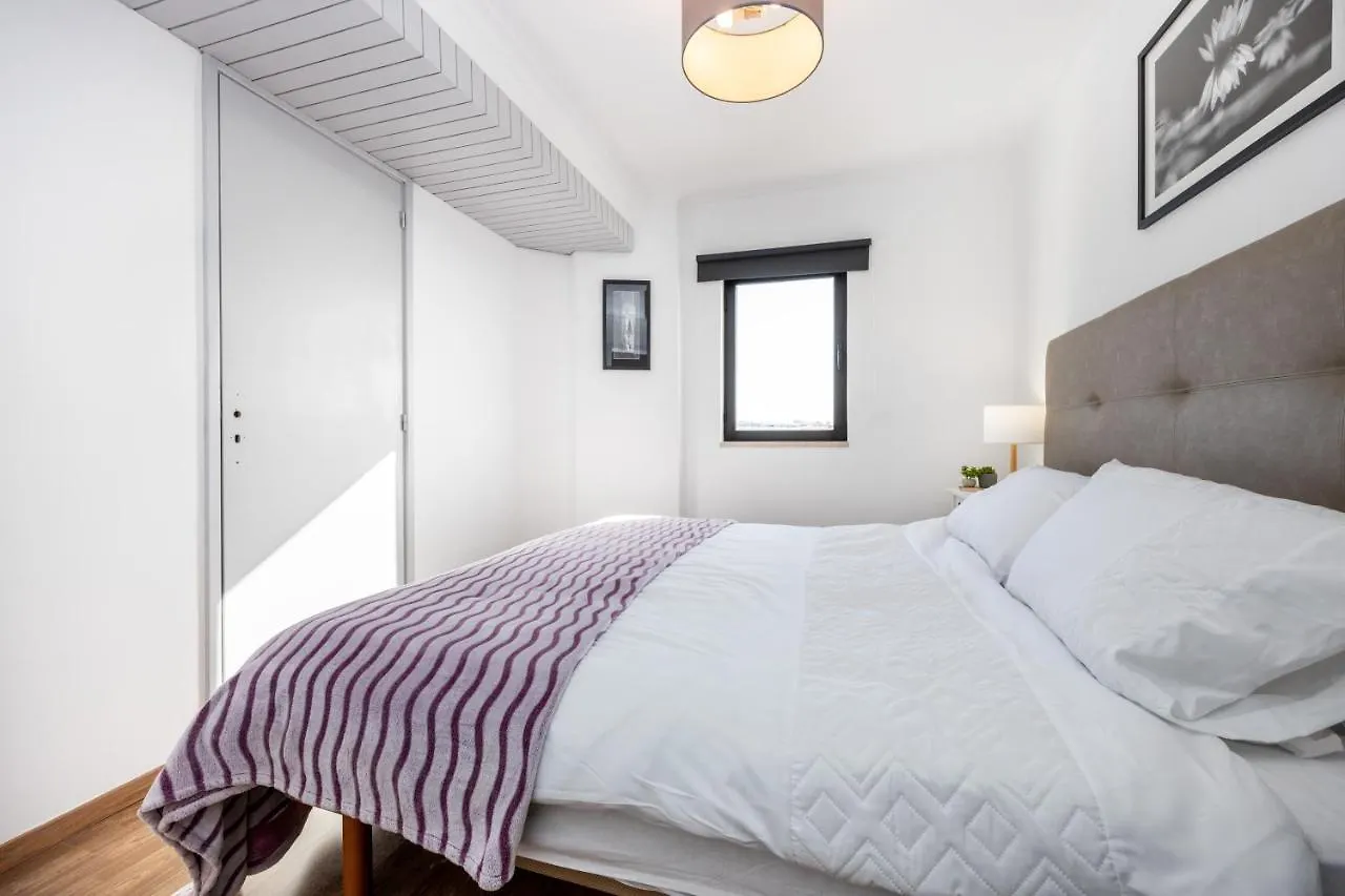 Cozy Ocean View Apartment Vilamoura